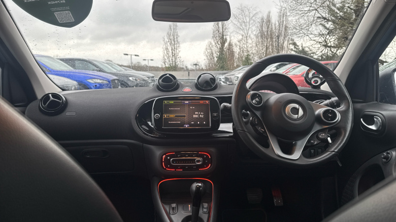 Smart EQ forfour hatchback 60kW EQ Exclusive 17kWh 5dr Auto [22kWch] Electric Hatchback